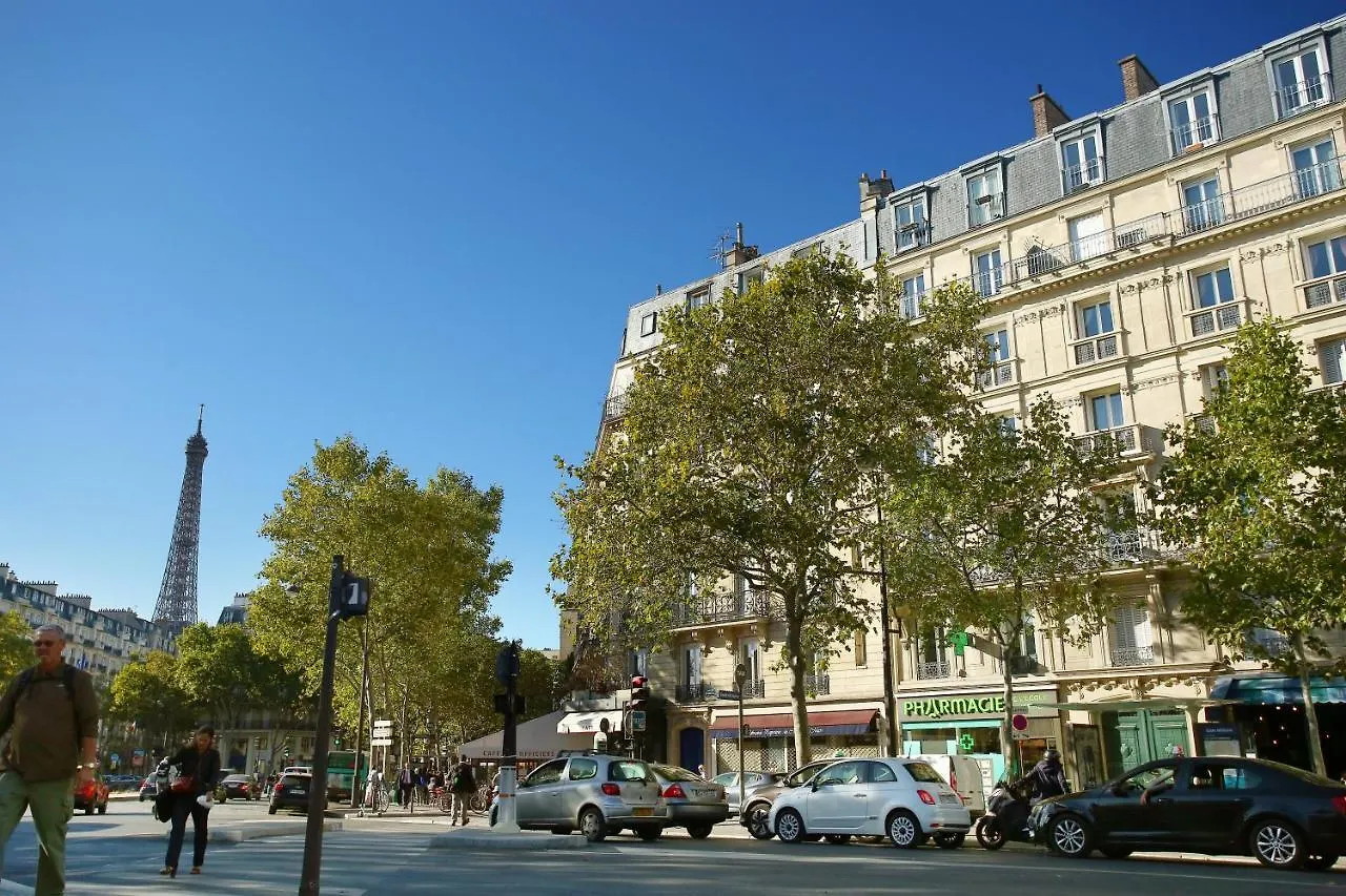Champ De Mars - Tour Eiffel By Prestige